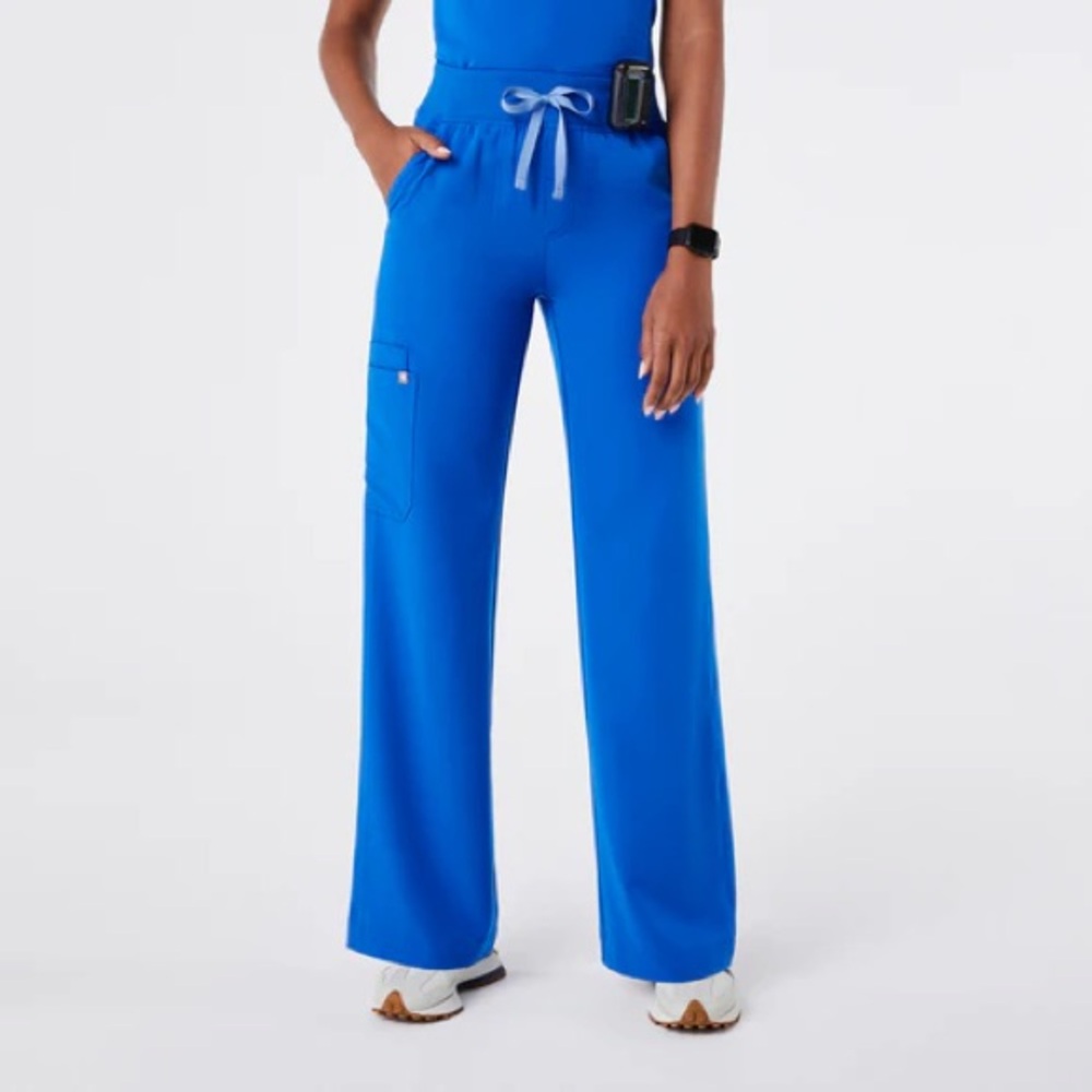 Rafael Royal Blue Jam Oversized Scrub Top and Kade Petite Cargo Scrub Pant